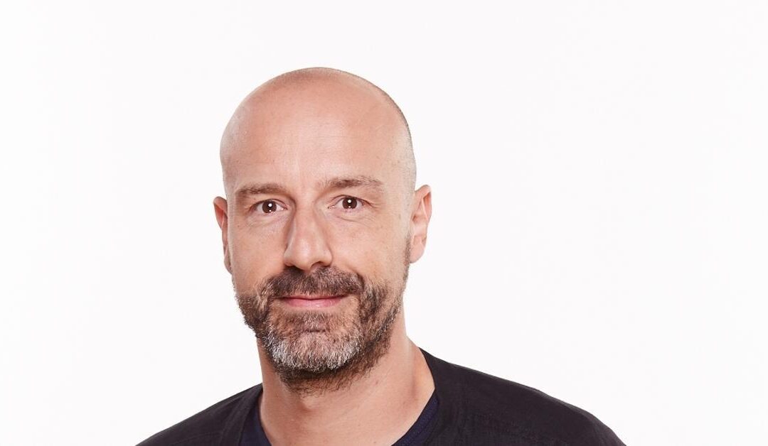 El periodista Joan Maria Pou, padrí del pilar caminant del 2024