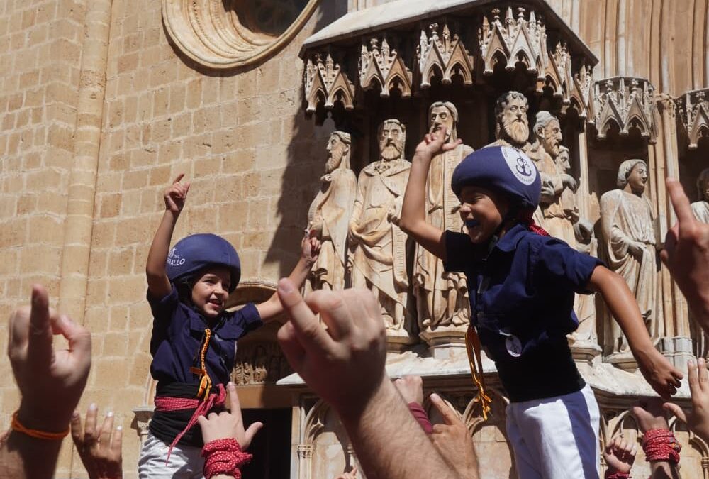 Els Xiquets del Serrallo repeteixen la millor diada de la història amb el primer 2 de 7 de l’any