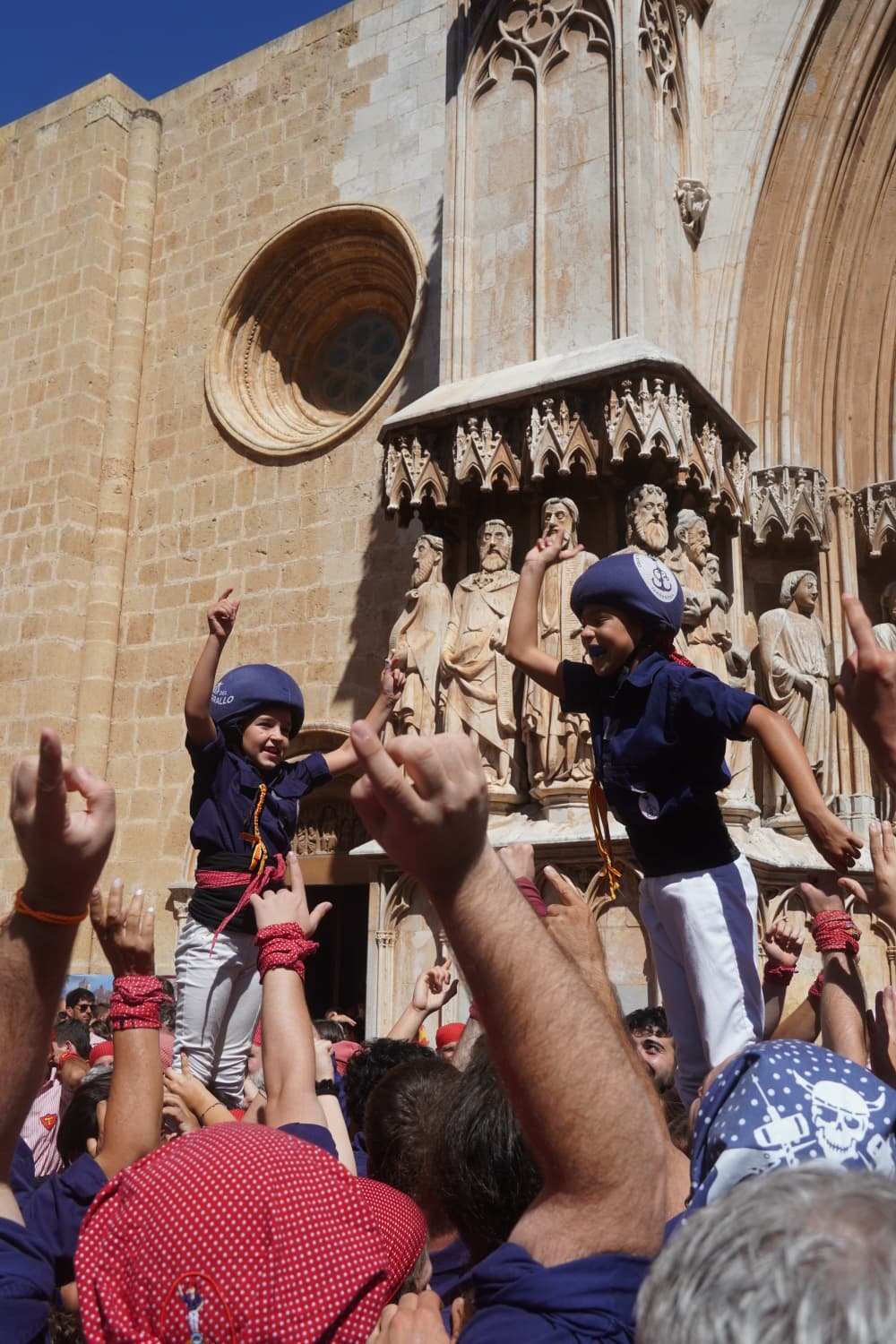 Els Xiquets del Serrallo repeteixen la millor diada de la història amb el primer 2 de 7 de l’any