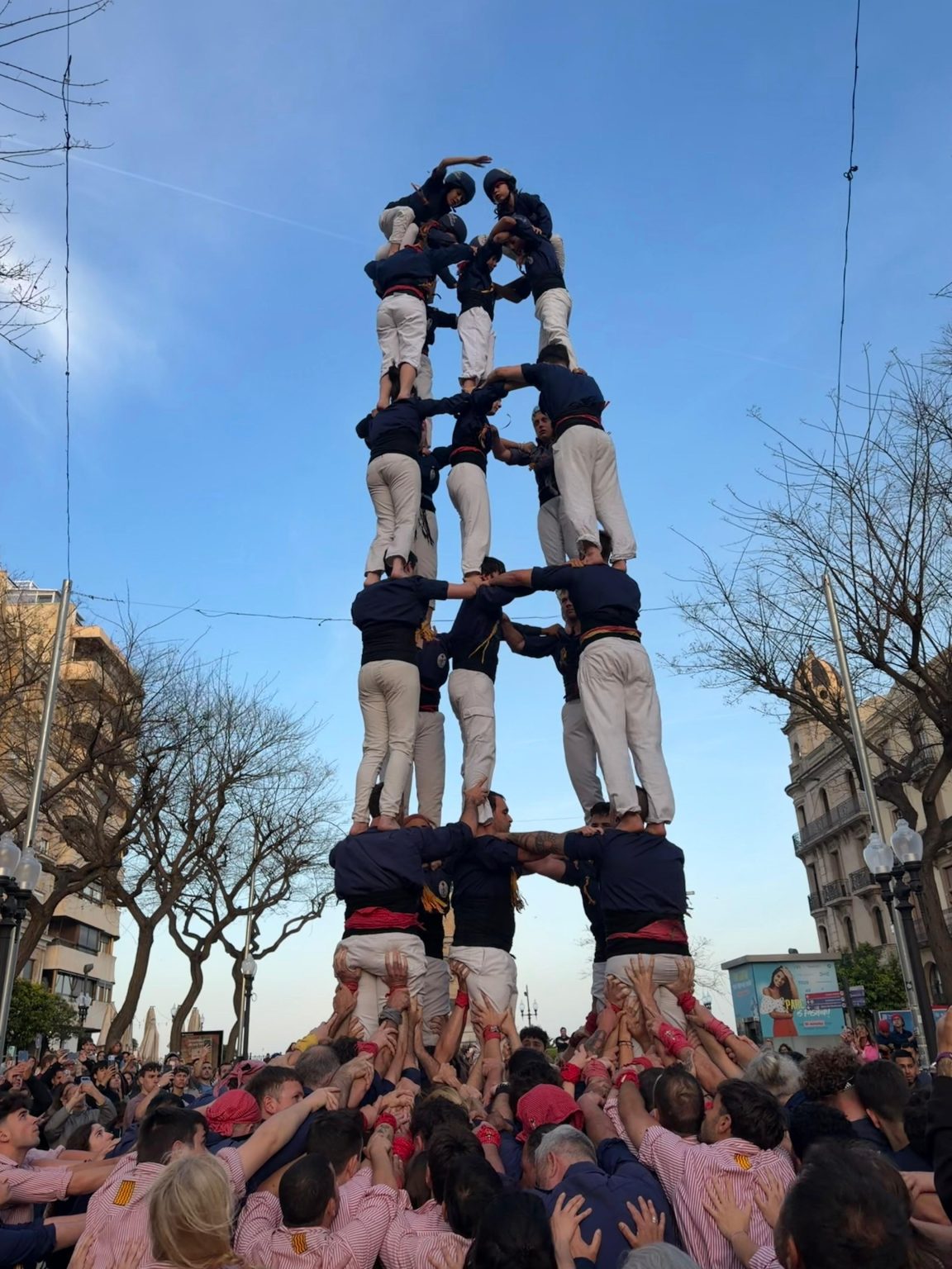 Quatre castells descarregats i estrenes de nivell per viure un Sant Jordi rodó