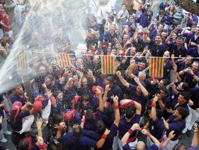 El somni dels vuit pisos continua