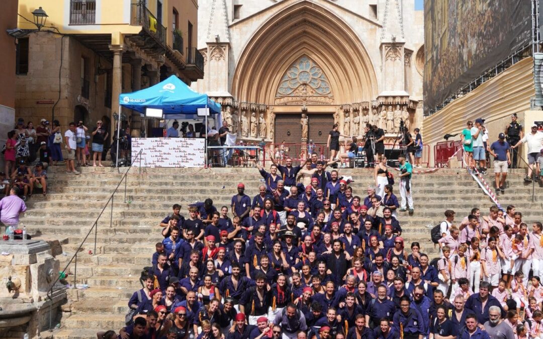 La clàssica de 8 es tenyeix de blau marí